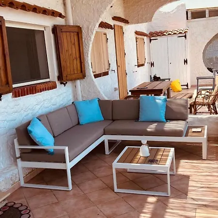 بيت للعطل Terrace With Dreamy Sunset