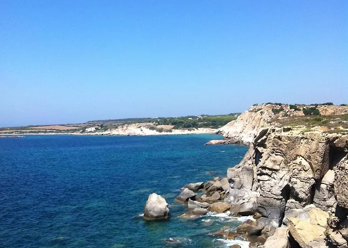 Terrace With Dreamy Sunset Сasa de vacaciones Cala Sapone